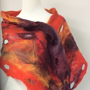 ❤️SALE‼️Exquisite Felted Scarf/ Shawl/ Wrap